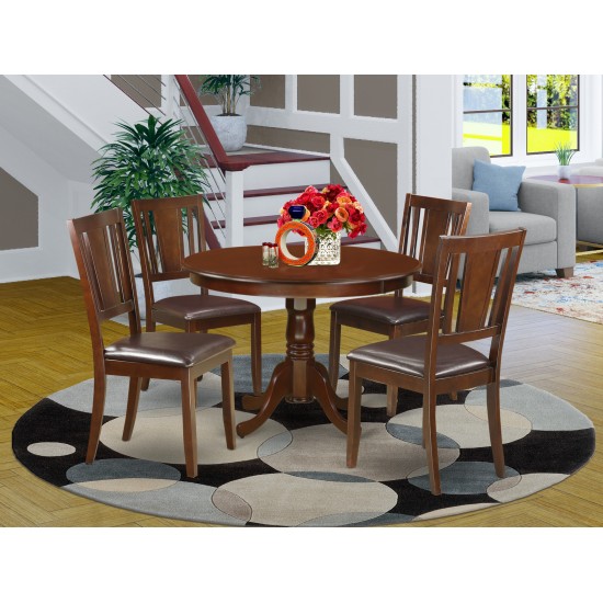 5 Pc Set With A Round Dinette Table And 4 Leather Kitchen Chairs In Mahogany