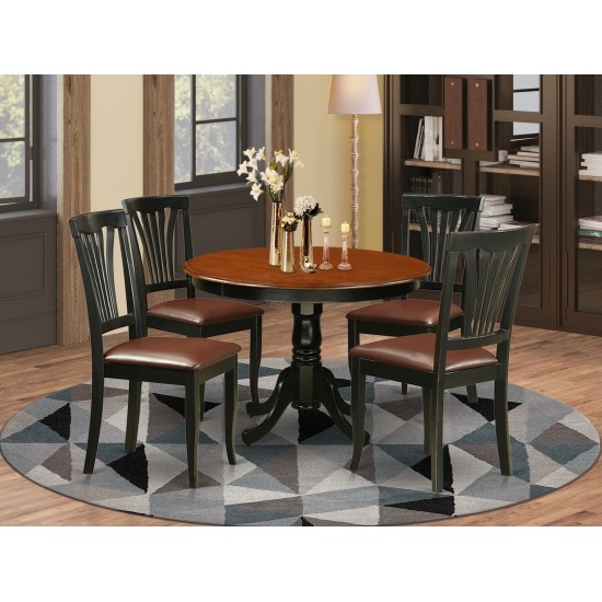 5 Pc Set With A Round Dinette Table And 4 Leather Kitchen Chairs In Black