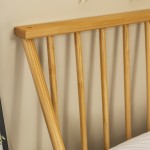 Modern Wood Queen Spindle Bed - Light Oak