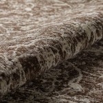 Fairfax Traditional Chocolate Area Rug, 7’6" x 10’, Chocolate, AFX37CH8X10