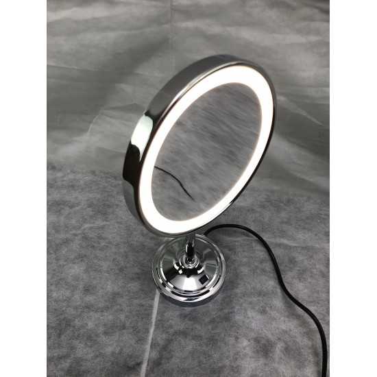 10-in. W Magnifying Mirror_AI-28717