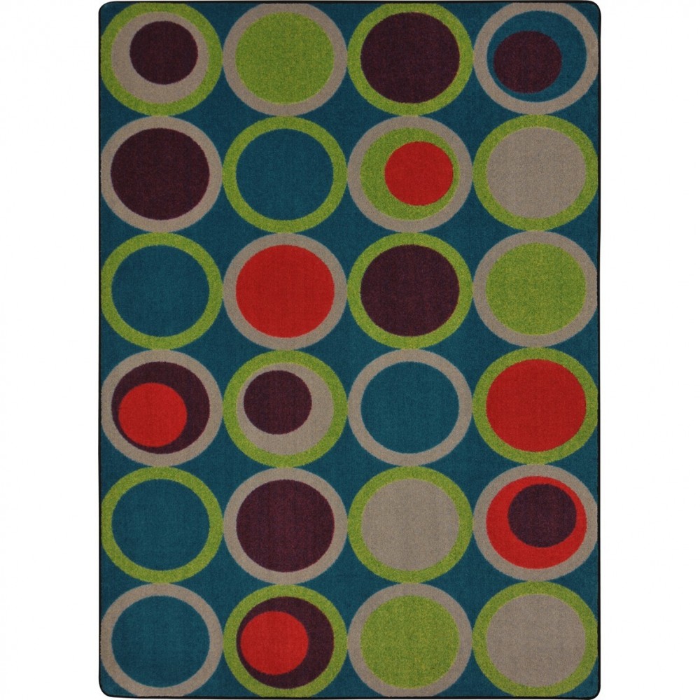 Circle Back 5'4" x 7'8" area rug in color Tropics