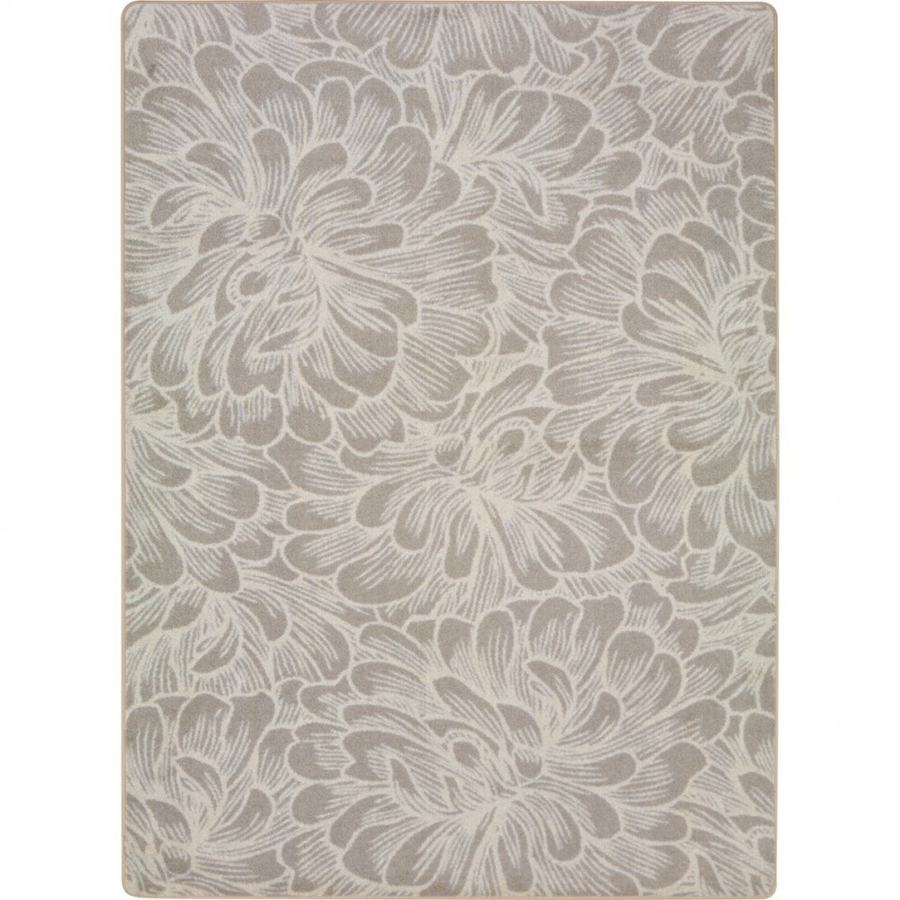 New Bloom 5'4" x 7'8" area rug in color Hazelwood