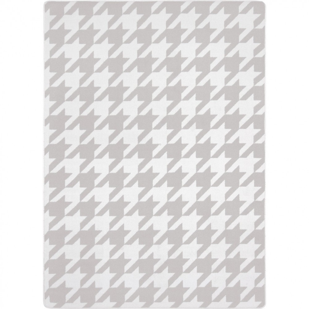 Windsor 3'10" x 5'4" area rug in color Dove