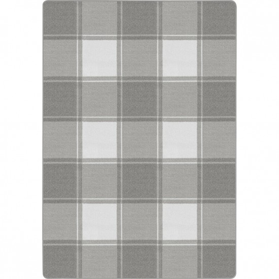 Highlander 5'4" x 7'8" area rug in color Morning Fog