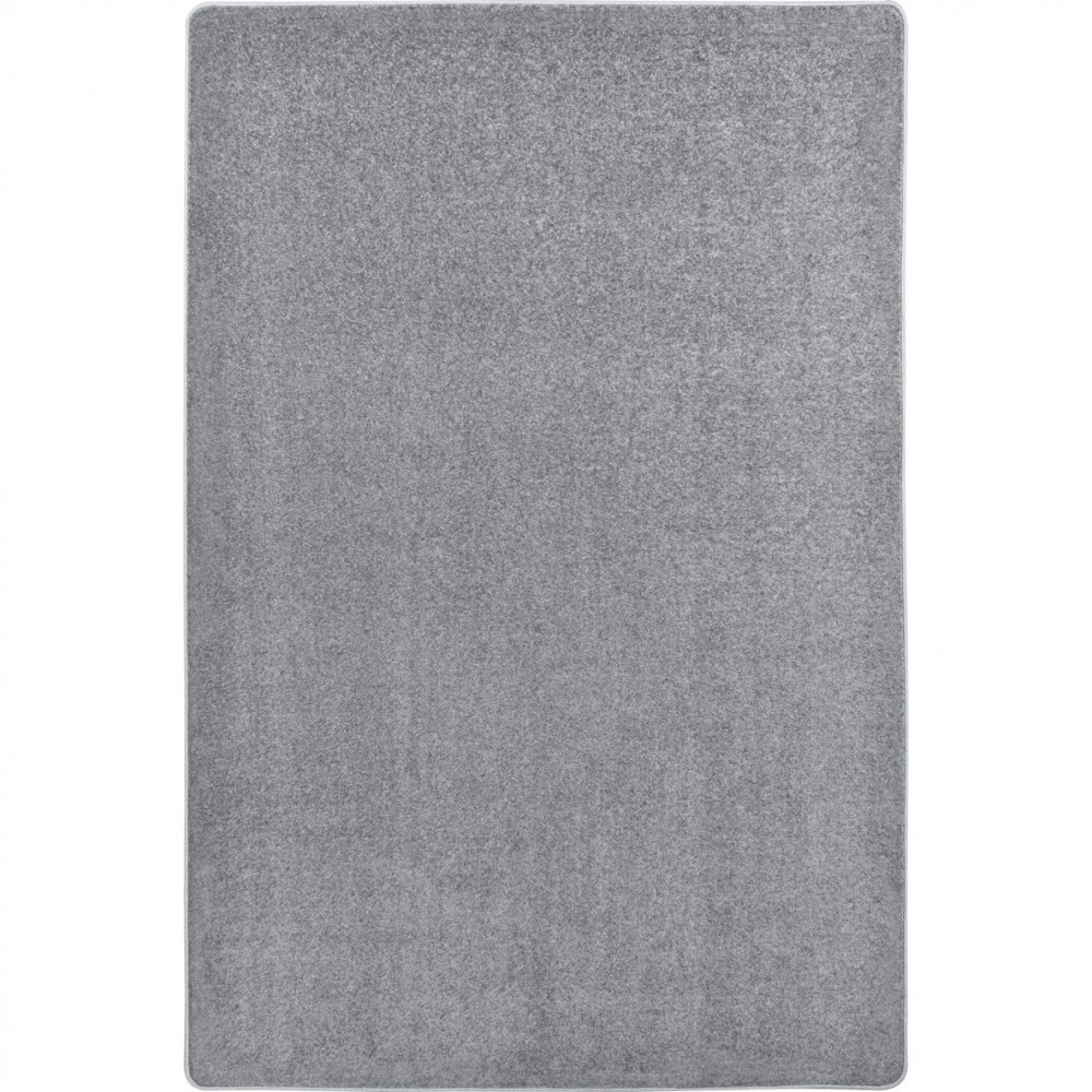 Endurance 6' x 9' Oval area rug in color Silver