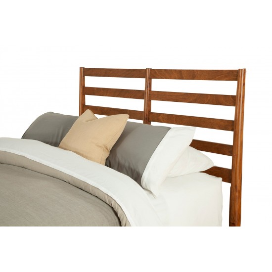 Flynn Retro Queen Bed, w/Slat Back Headboard, Acorn