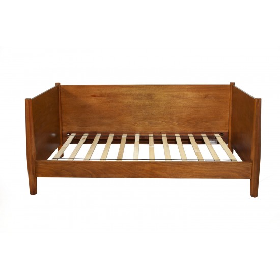 Flynn Mid Century Modern Twin Size Day Bed, Acorn