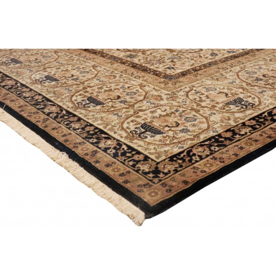 Pasargad Home Lavar Hand-Knotted Lamb's Wool Area Rug- 13' 9" X 15' 4"