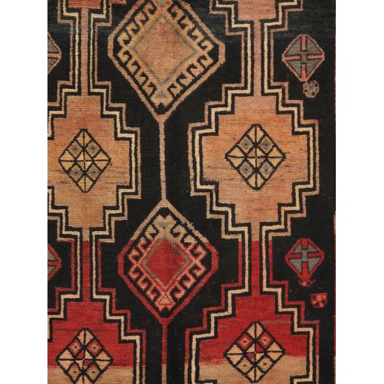 Pasargad Home Vintage Shiraz Black Lamb's Wool Area Rug- 3' 4" X 8'10"