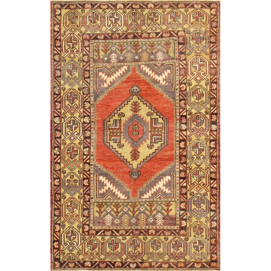 Pasargad Home Vintage Oushak Coral Lamb's Wool Area Rug- 3' 7" X 5'10"