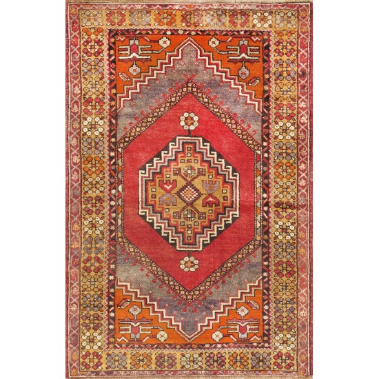 Pasargad Home Antique Sivas Collection Coral Lamb's Wool Area Rug- 3' 7" X 5' 7"