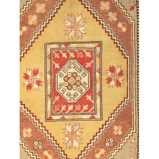 Pasargad Home Vintage Oushak Collection Tan Lamb's Wool Area Rug- 5' 7" X 8' 9"