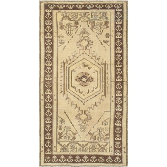 Pasargad Home Vintage Oushak Beige Lamb's Wool Area Rug- 3' 6" X 6'10"