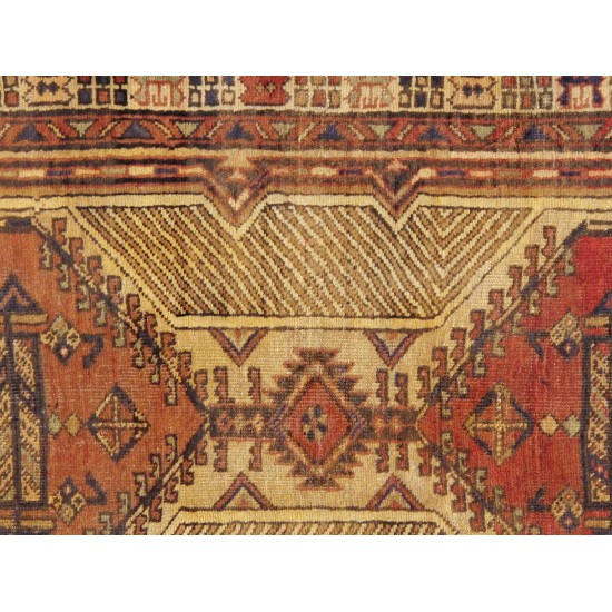 Pasargad Home Vintage Collection Lamb's Wool Runner- 3' 3" X 9'11"