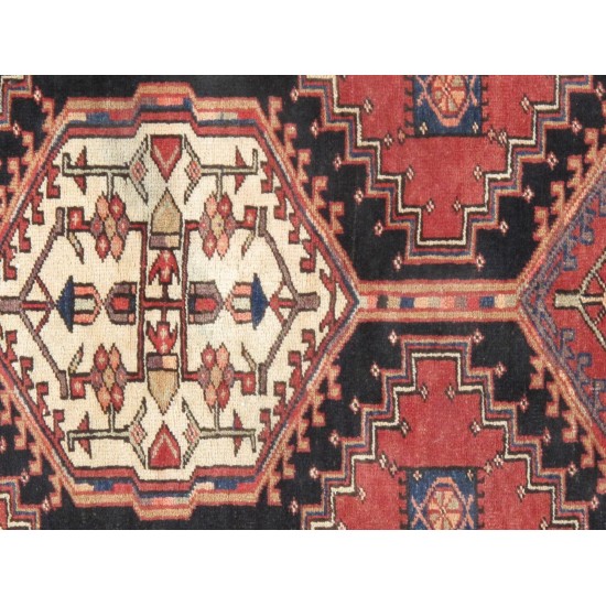 Pasargad Home Vintage Collection Lamb's Wool Area Rug- 3' 6" X 10'10"