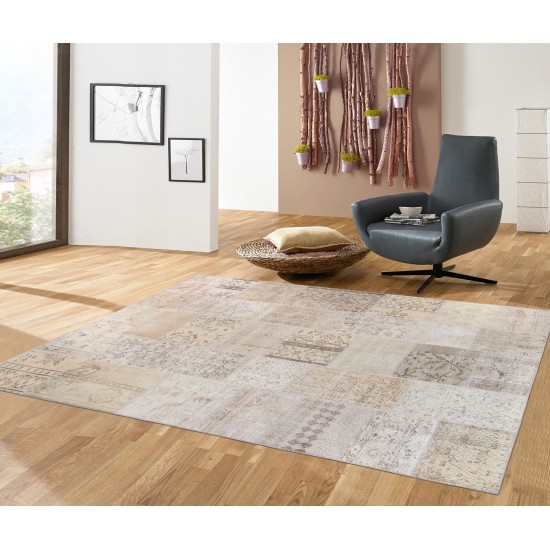 Pasargad Home Vintage Patchwork Beige Lamb's Wool Area Rug- 5' 7" X 7'10"