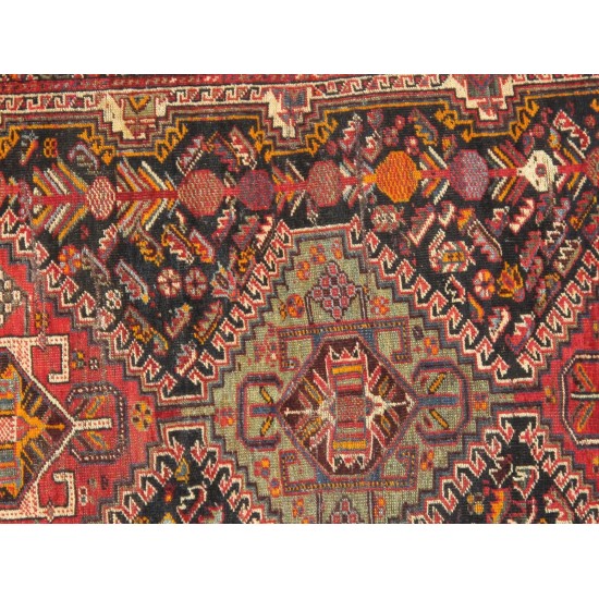 Vintage Qashgaie Colletion Hand-Knotted Lamb's Wool Area Rug- 4' 4" X 6' 9"