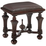 Design Toscano Lord Cumberlands Royal Footstool