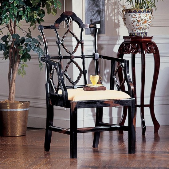 Design Toscano Chinese Chippendale Chair