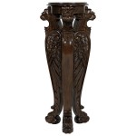 Design Toscano Evenswood Manor Winged Lion Pedestal