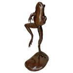 Design Toscano Giant Leaping Frog Bronze Statue