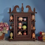 Design Toscano Savile Row Curio Cabinet