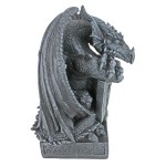 Design Toscano Shield Arthurian Dragon
