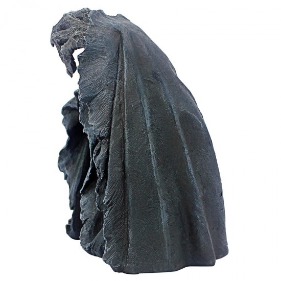 Design Toscano Grave Creeper Statue