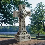 Design Toscano Donegal Celtic High Cross