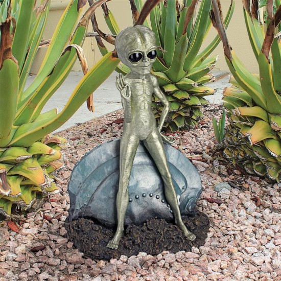 Design Toscano Roswell The Alien With Spacecraft Statue