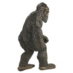 Design Toscano Large Bigfoot The Garden Yeti Statue