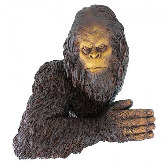 Design Toscano Bigfoot The Bashful Yeti Tree Sculpture