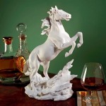 Design Toscano Untamed Beauty Horse Statue