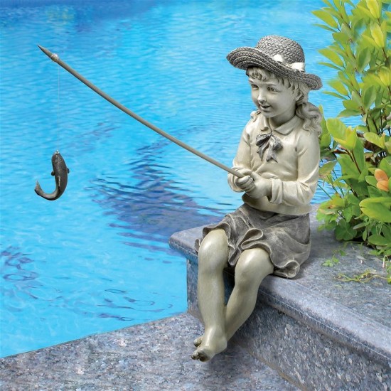 Design Toscano Nellies Big Catch Fisherwoman Statue