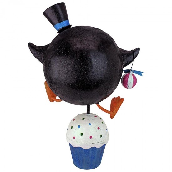 Design Toscano Ginger Cupcake Chorus Line Penguin