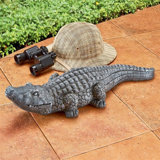 Design Toscano Chomper Swamp Beast Garden Gator Statue