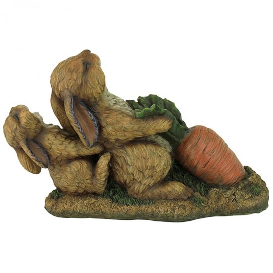 Design Toscano The Carrot Crew Rabbit Statue