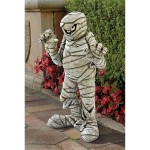 Design Toscano Wrapped Too Tight Garden Mummy Statue