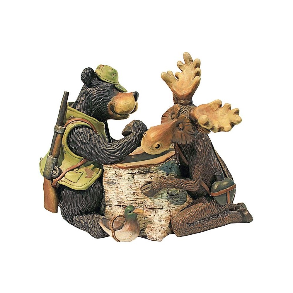 Design Toscano Moose & Black Bear Arm Wrestling Statue