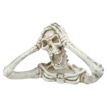 Design Toscano Medium Shriek The Skeleton Statue