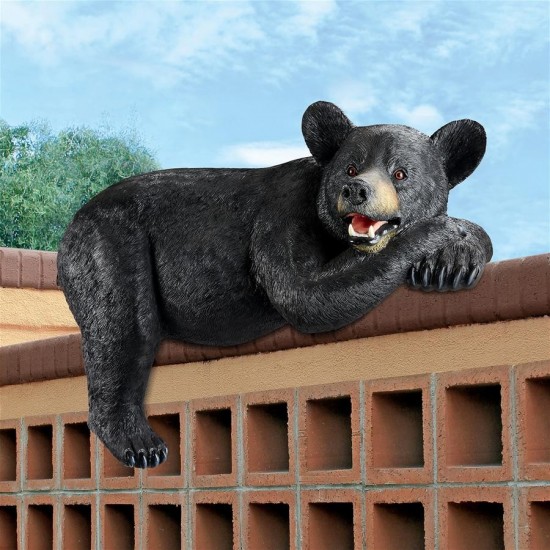 Design Toscano Lemont The Lovable Lounger Black Bear