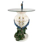 Design Toscano Staverden Castle Peacock Table