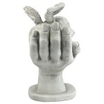 Design Toscano Dog In Gods Hands Pet Memorial Statue