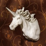 Design Toscano Alicorn Unicorn Trophy