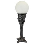 Design Toscano Mistress Odalisque Lamp