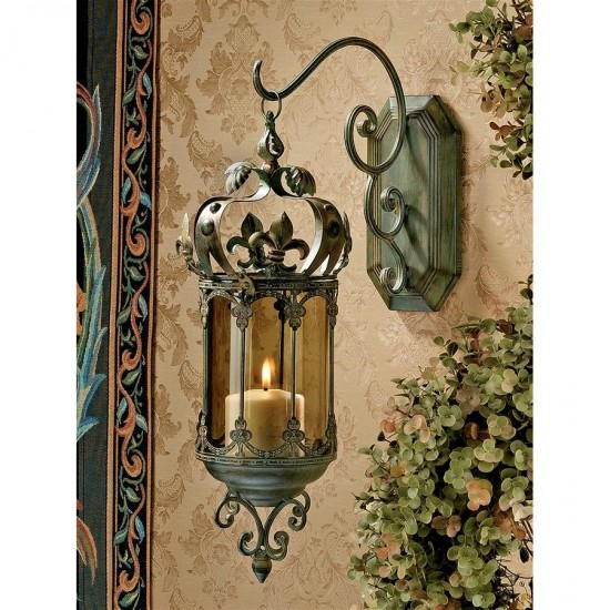 Design Toscano Crown Royale Lantern