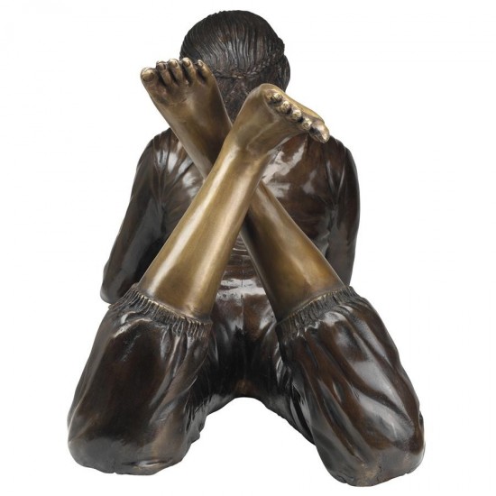 Design Toscano Young Scholar Reading Girl Bronze Statue