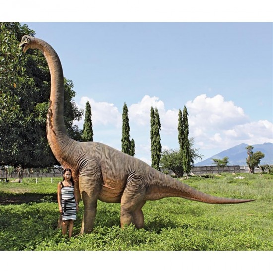 Design Toscano Brachiosaurus Looking Forward