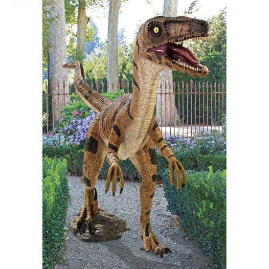 Design Toscano Velociraptor Dinosaur Statue